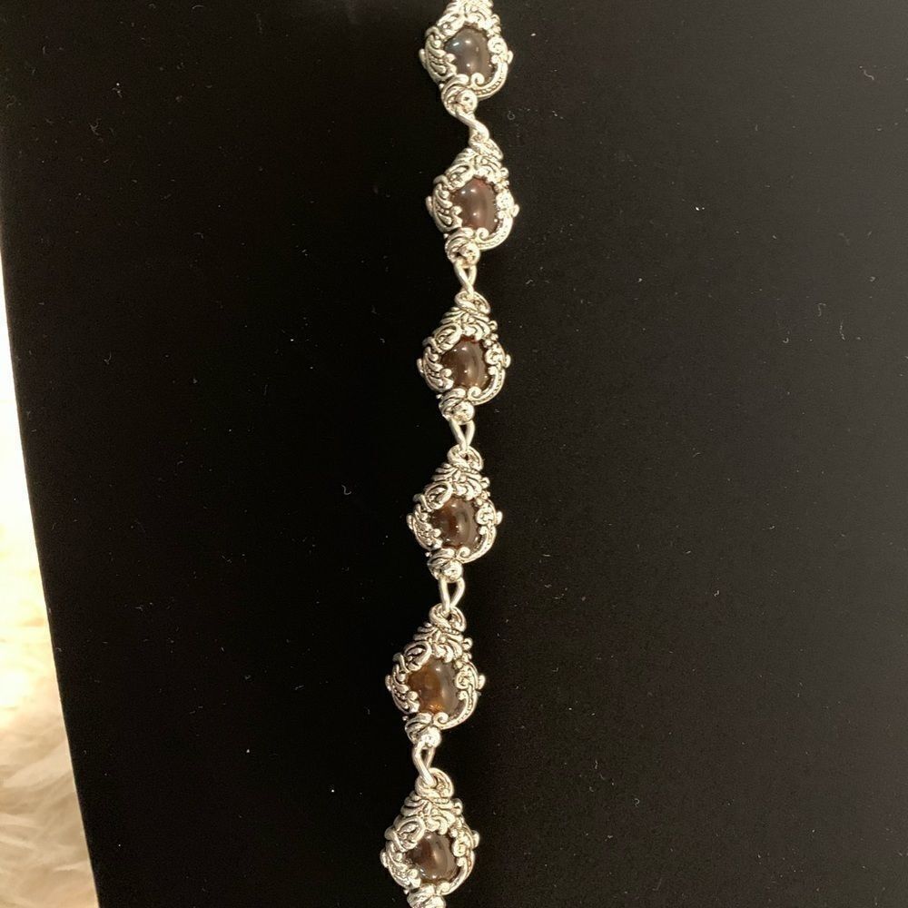 Bracelets - Picture 7 of 14